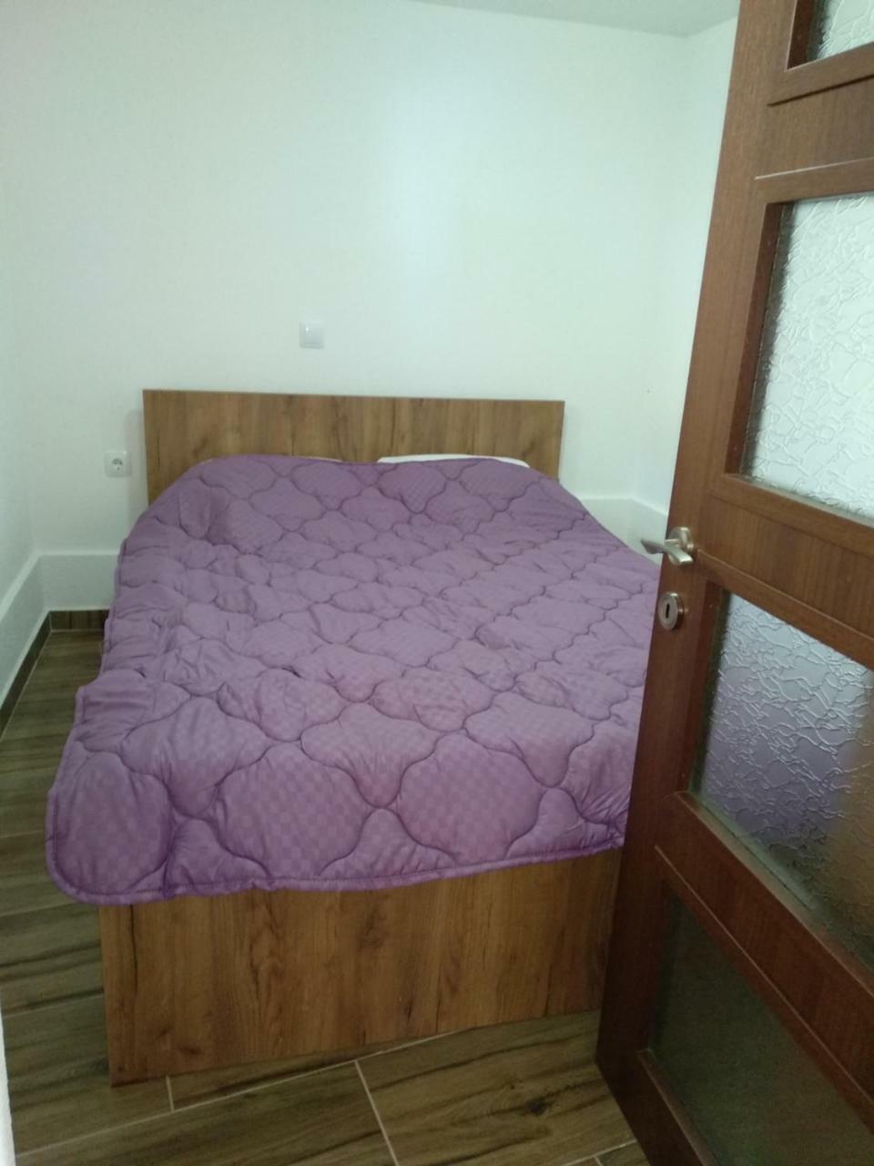 At George'S Apartments Охрид Екстериор снимка