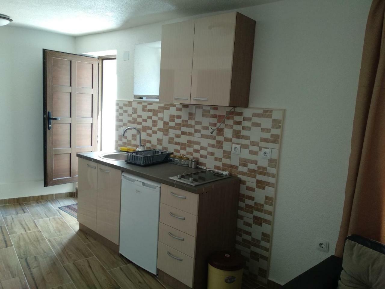 At George'S Apartments Охрид Екстериор снимка